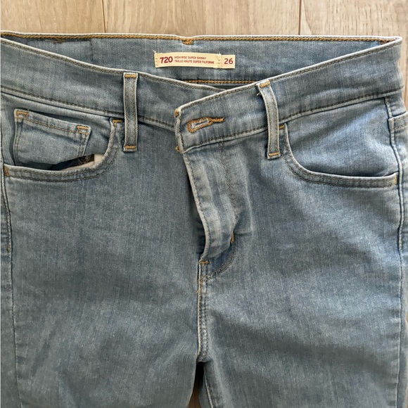 ❌SOLD NWOT Levi’s jean - Picture 4 of 8